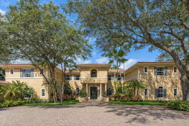 6025 Sw 108th Street, Pinecrest