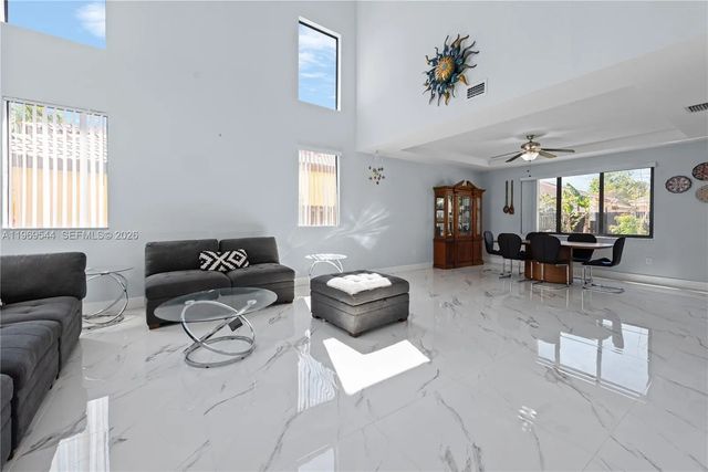 2 of 42 - 972 Ne 36th Avenue, Homestead, FL