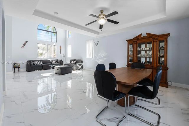 3 of 42 - 972 Ne 36th Avenue, Homestead, FL
