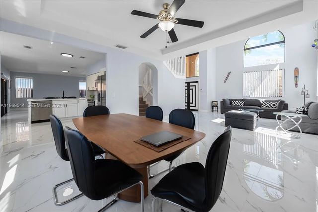 5 of 42 - 972 Ne 36th Avenue, Homestead, FL