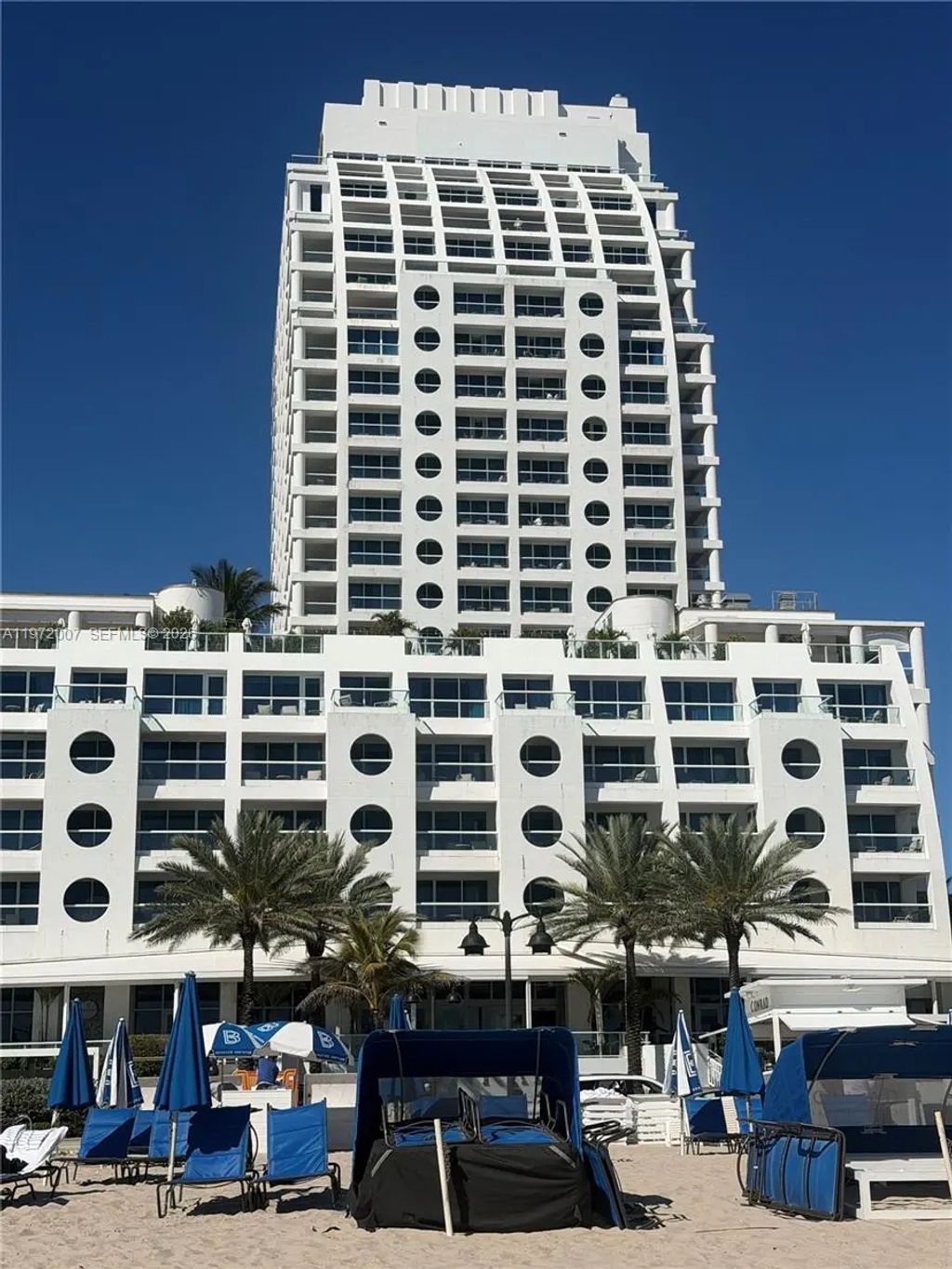 551 N Fort Lauderdale Beach Boulevard #r2210, Fort Lauderdale