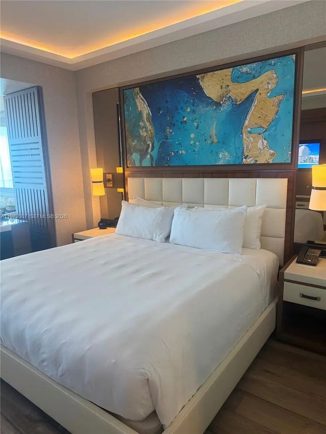 5 of 25 - 551 N Fort Lauderdale Beach Boulevard #r2210, Fort Lauderdale, FL