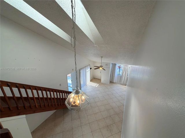 4 of 19 - 1818 Racquet Court, North Lauderdale, FL