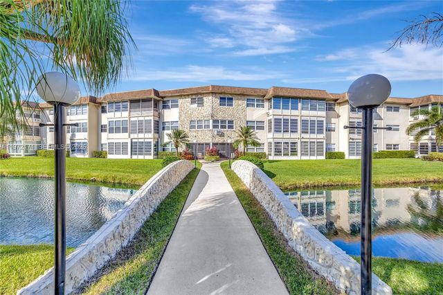2 of 14 - 4801 Nw 34th Street #602, Lauderdale Lakes, FL