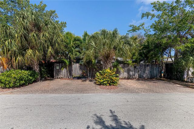 2 of 28 - 1009 Ne 23rd Drive #1013 Ne 23 Dr, Wilton Manors, FL
