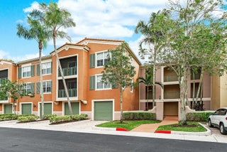 Photo of Listing #R11166664