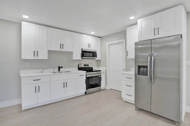 3 of 42 - 4430 Nw 22nd Street, Lauderhill, FL