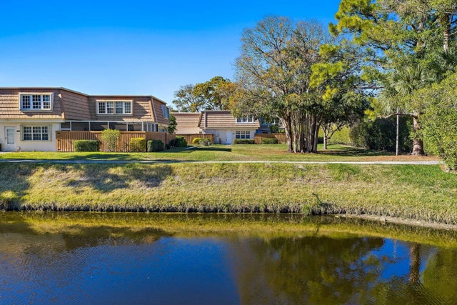 4270 Hazel Avenue #b, Palm Beach Gardens