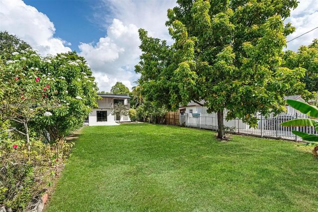 3 of 61 - 1523 Nw 38th Street, Miami, FL