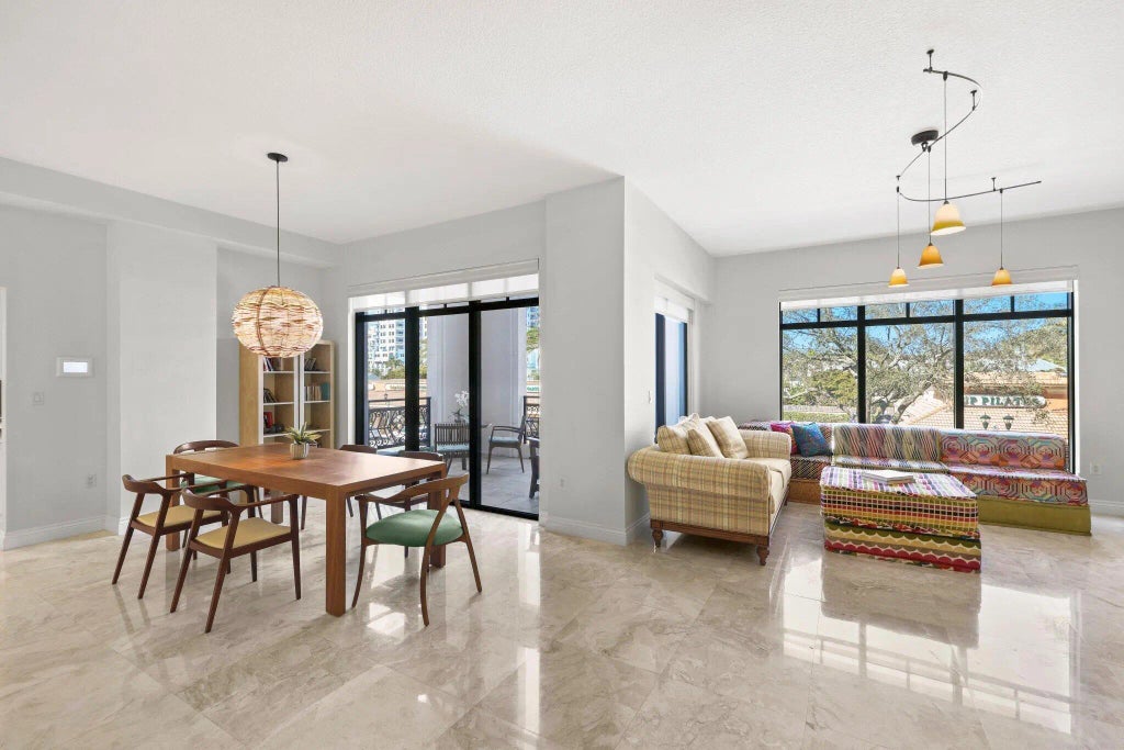 200 E Palmetto Park Road #19, Boca Raton