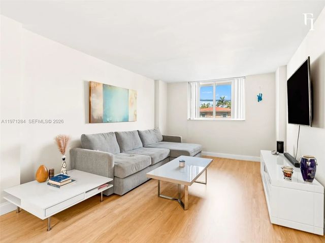 1251 Ne 108th Street #108, Miami