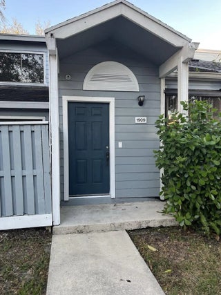 Photo of Listing #F10553907