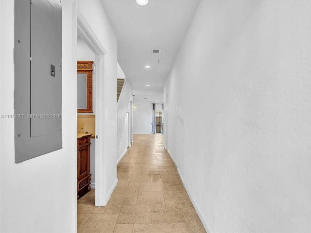 2 of 31 - 21 Se 3rd Avenue, Hallandale Beach, FL