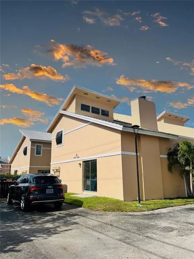 3947 Coral Springs Drive #22, Coral Springs