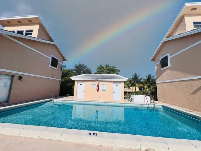 2 of 22 - 3947 Coral Springs Drive #22, Coral Springs, FL