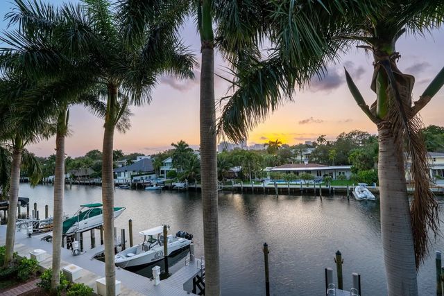 2 of 31 - 301 Hendricks Isle #6, Fort Lauderdale, FL