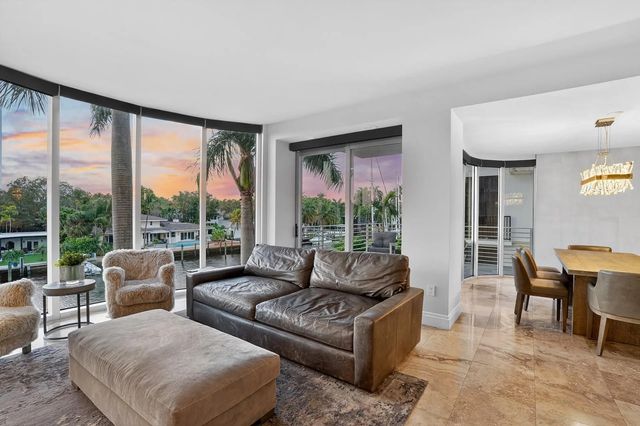 4 of 31 - 301 Hendricks Isle #6, Fort Lauderdale, FL