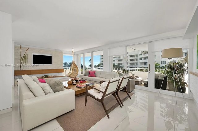 3 of 38 - 199 Ocean Lane Drive #401, Key Biscayne, FL