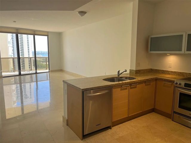 5 of 20 - 16275 Collins Avenue #2603, Sunny Isles Beach, FL