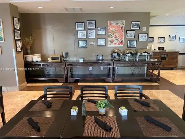 4 of 40 - 5300 Nw 87th Avenue #316, Doral, FL