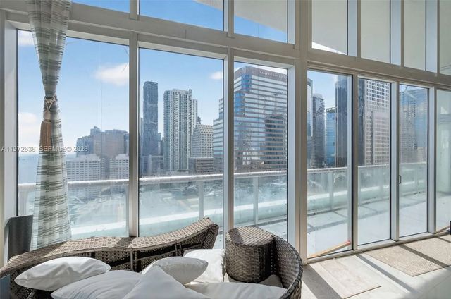 5 of 36 - 495 Brickell Avenue #2201, Miami, FL