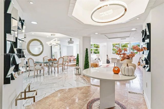 905 Brickell Bay Drive #230, Miami