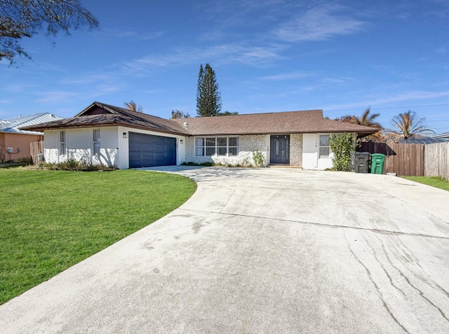 Photo of Listing #R11166880