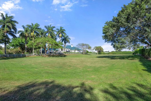 4 of 6 - 3250 Santa Barbara Drive, Wellington, FL