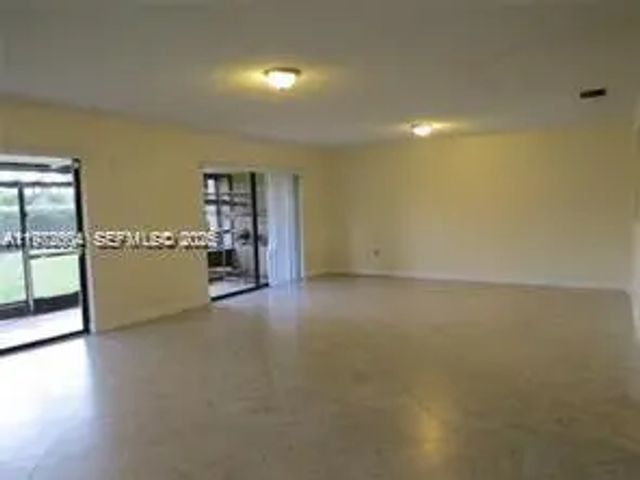 2 of 16 - 216 Lakeside Circle, Sunrise, FL