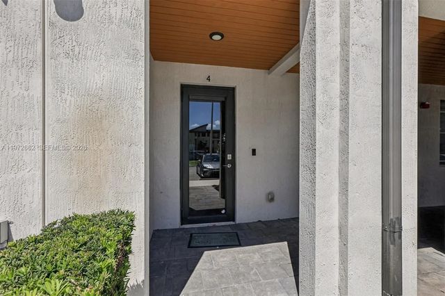 2 of 63 - 10455 Nw 82nd Street #4, Doral, FL