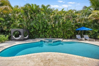 Photo of Listing #F10549932