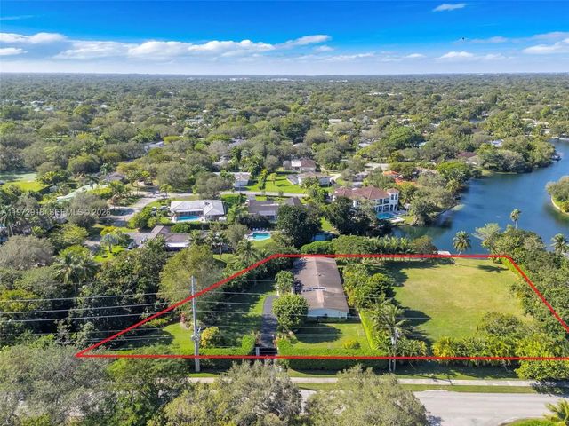 2 of 43 - 12950 Sw 67th Avenue, Pinecrest, FL