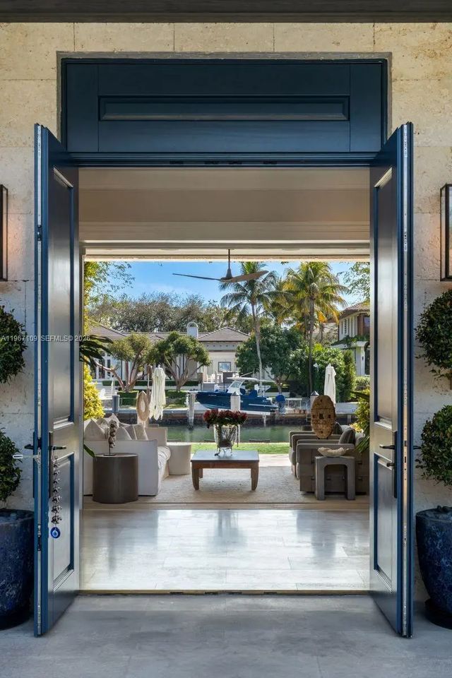 3 of 30 - 550 Marquesa Drive, Coral Gables, FL