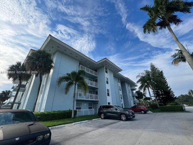 2 of 36 - 455 S Pine Island Road #410c, Plantation, FL