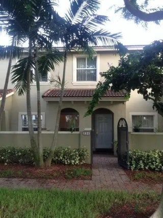 Photo of Listing #R11166987