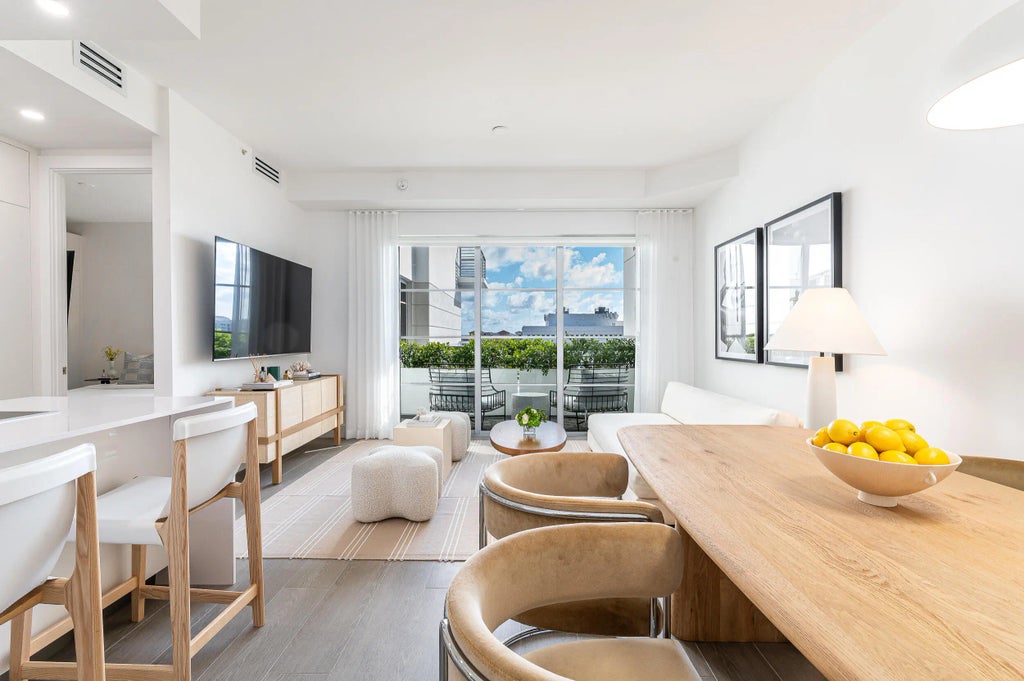 155 E Boca Raton Road #1008, Boca Raton