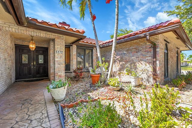 4 of 38 - 5172 Nw 84th Road, Coral Springs, FL