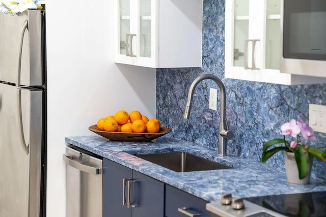4 of 25 - 299 Sw 7th Street #106, Boca Raton, FL