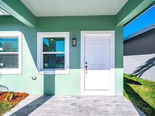 Photo of Listing #R11167043