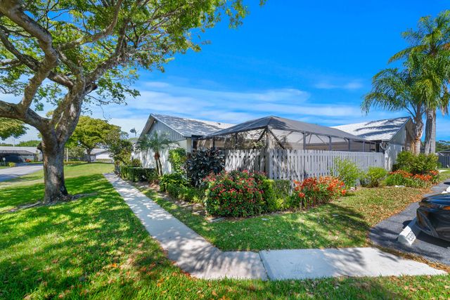 1139 Summit Trail Circle #a, West Palm Beach