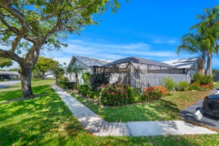 Photo of Listing #R11167050