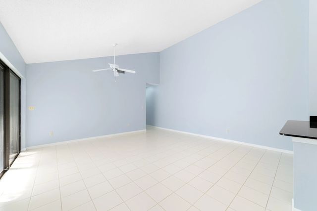 5 of 38 - 1139 Summit Trail Circle #a, West Palm Beach, FL