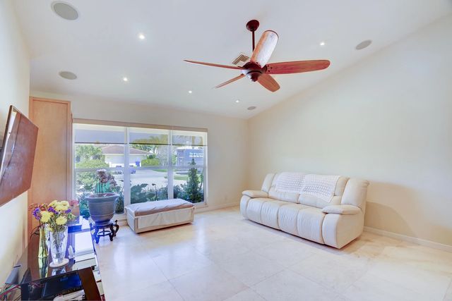 4 of 60 - 1191 Emerald Drive, Singer Island, FL