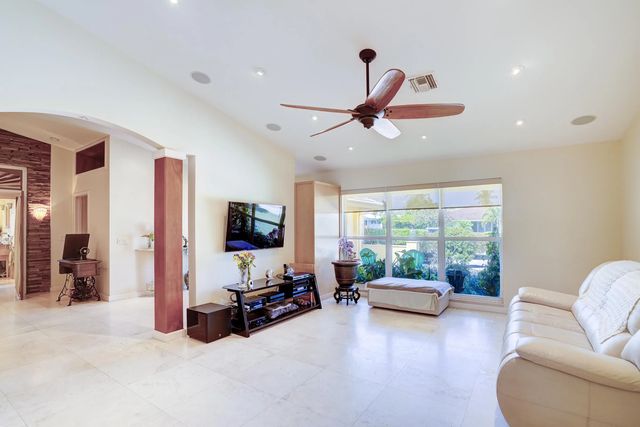 5 of 60 - 1191 Emerald Drive, Singer Island, FL