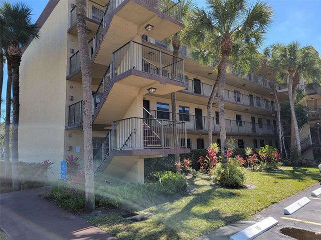 3 of 17 - 3121 Nw 47th Terrace #403, Lauderdale Lakes, FL