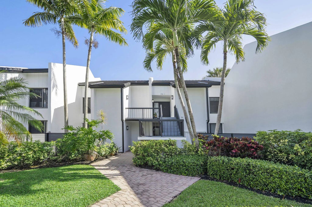3706 Bridgewood Drive #3706, Boca Raton