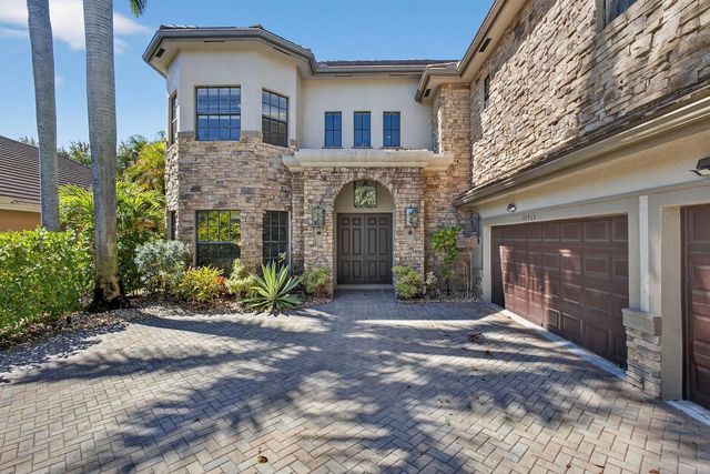 5 of 87 - 10468 Trianon Place, Wellington, FL