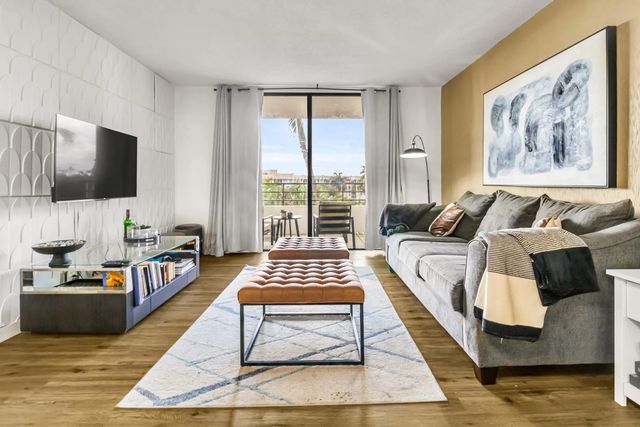 3 of 21 - 500 Three Islands Boulevard #109, Hallandale Beach, FL