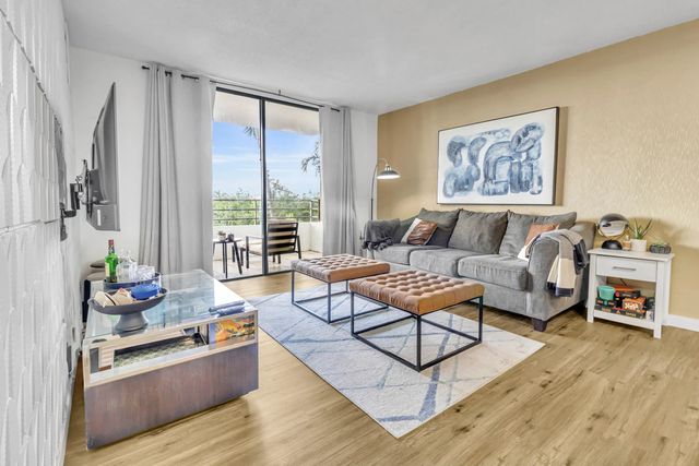 5 of 21 - 500 Three Islands Boulevard #109, Hallandale Beach, FL