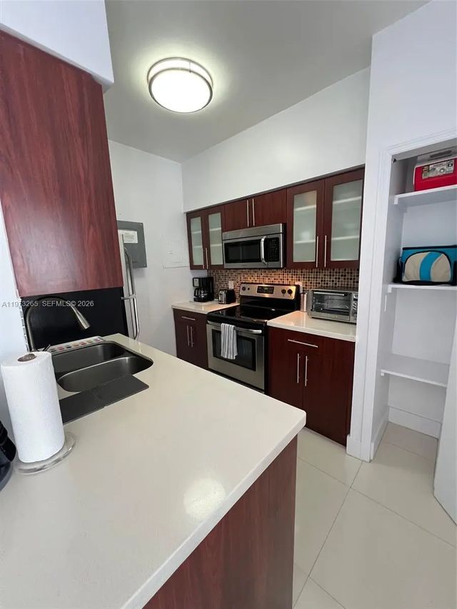 2 of 26 - 1100 Collins Avenue #303, Miami Beach, FL
